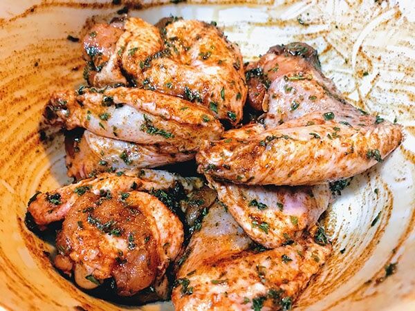 Chicken_wings_seasoning_marinating